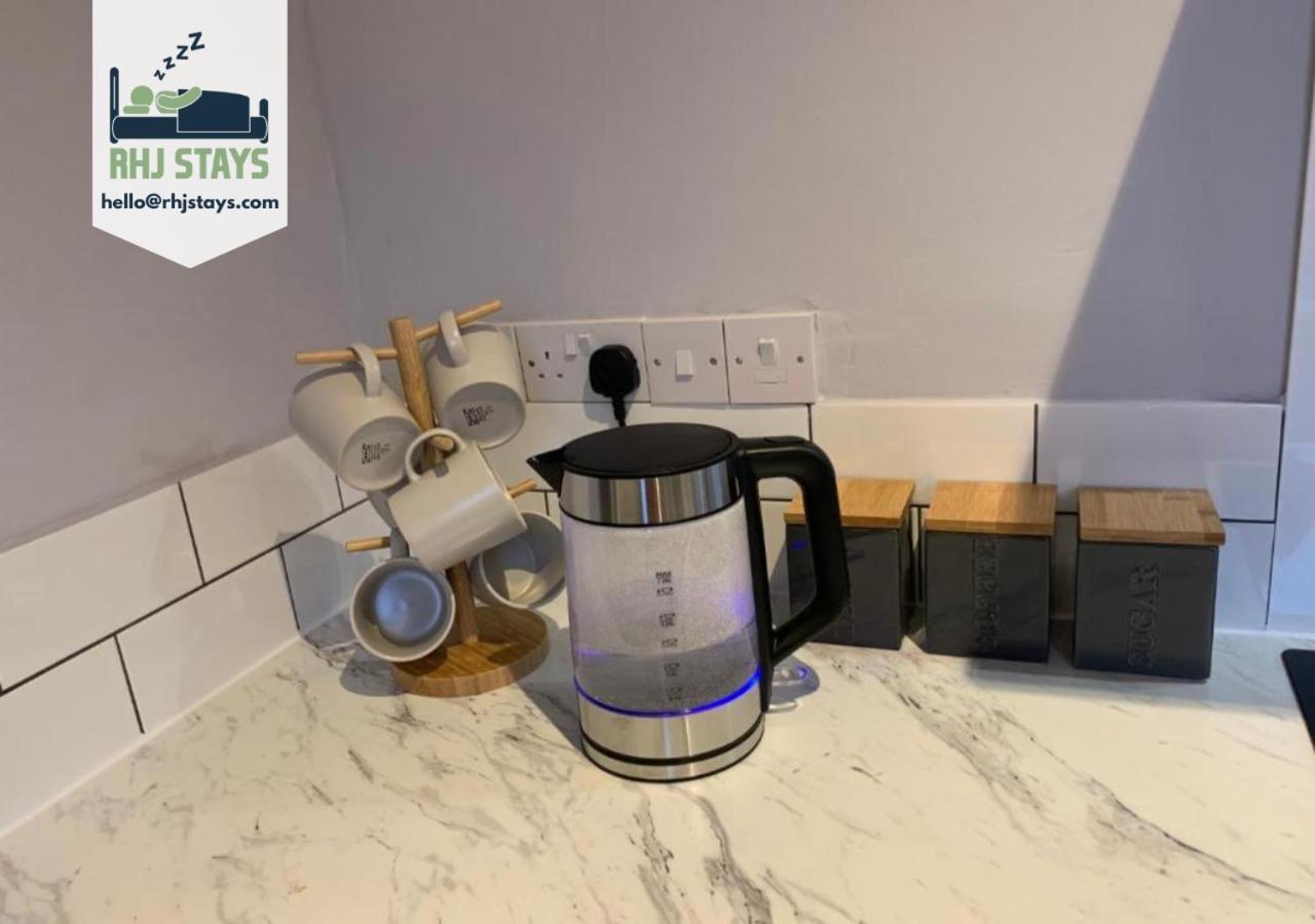 Heaton-Beautiful 3 Double Bedrooms Sleeps 6 Free Parking And Wifi Newcastle Upon Tyne Kültér fotó